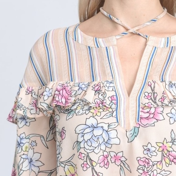 Jodifl Mix Pattern Top - Picture 7 of 7